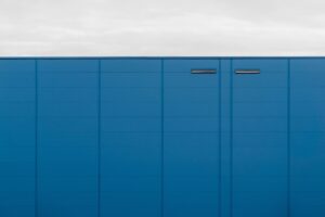 Az egyszerűség varázsa: Miért lett az minimál dizájn korunk legfőbb vizuális trendje?