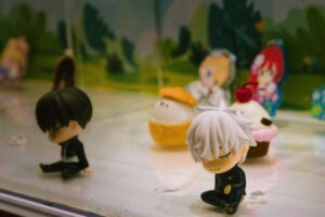 A popkultúra ciklikussága: Hogyan ismétlődnek a trendek és stílusok generációról generációra