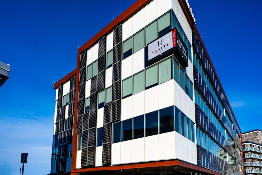 A környezet hatása az önképre: Hogyan formál minket a körülöttünk lévő világ?